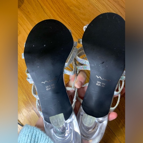NWOT Nina Slingback Strappy Glitter Sandals - Picture 3 of 5